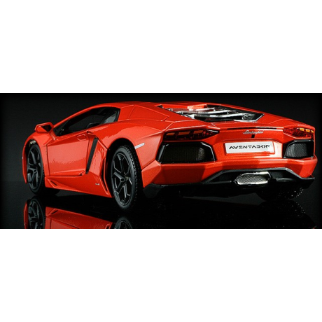 Lamborghini Aventador LP700-4, escala 1/18 (Diecast)